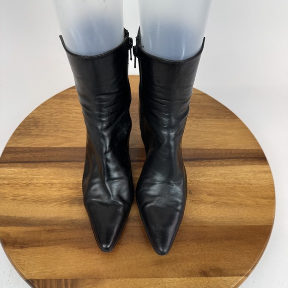 Womens Stuart Weitzman Black Leather Zip Heeled Pointed Toe Booties Size 7 M GUC - Picture 4 of 9